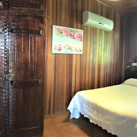 Casa Inmaculada Mini Complejo Entero * 萨洛夫雷